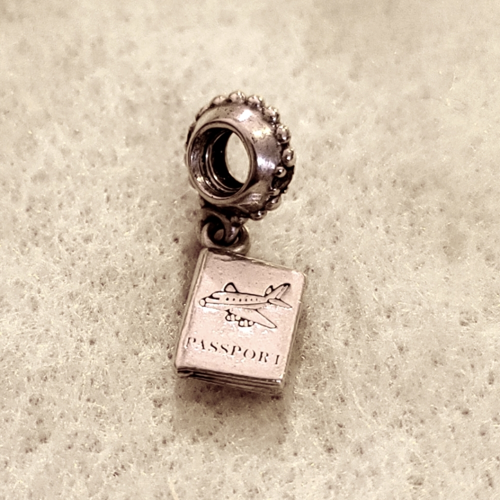 🛂 Authentic PANDORA Passport Dangle Charm fits Pandora Bracelets